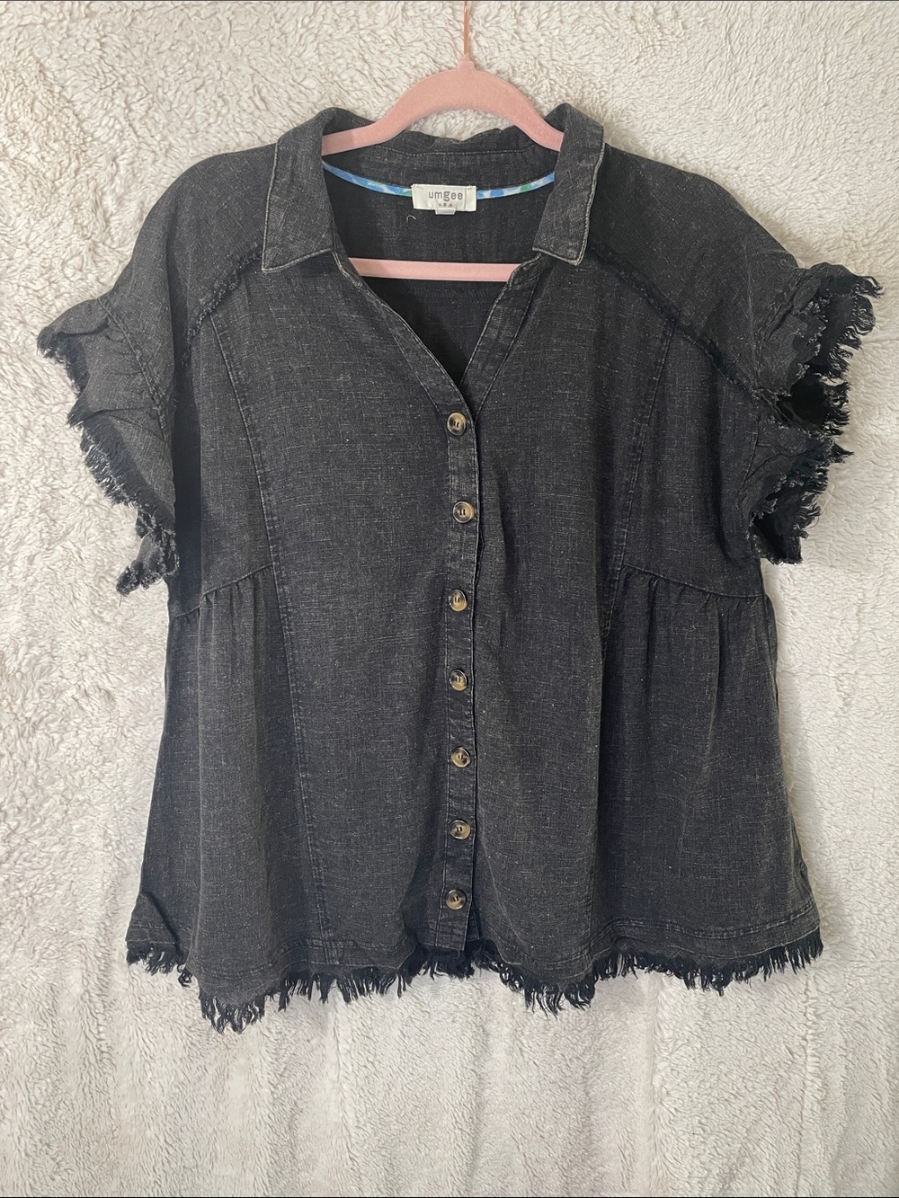 Umgee Washed Black Button-Front Short Sleeve Shirt with Frayed Edges